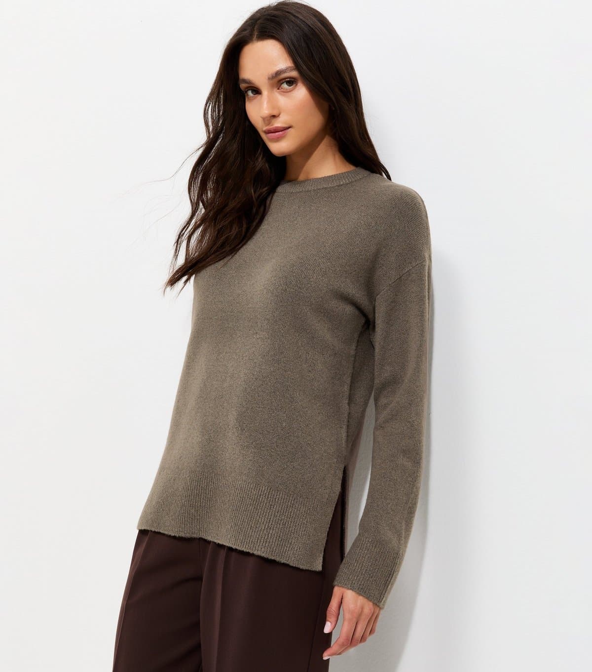 New Look Women's Dark Mink Side Split Knitted Jumper New Look
