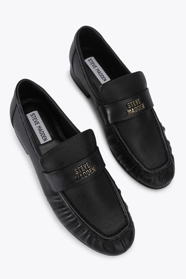 Steve Madden STEVE MADDEN Women's 'Crimsen Black Leather' Leather Flats - 2