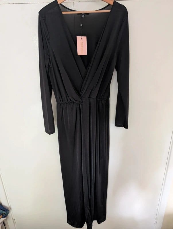 Missguided Black Maxi Dress with Twist Waist