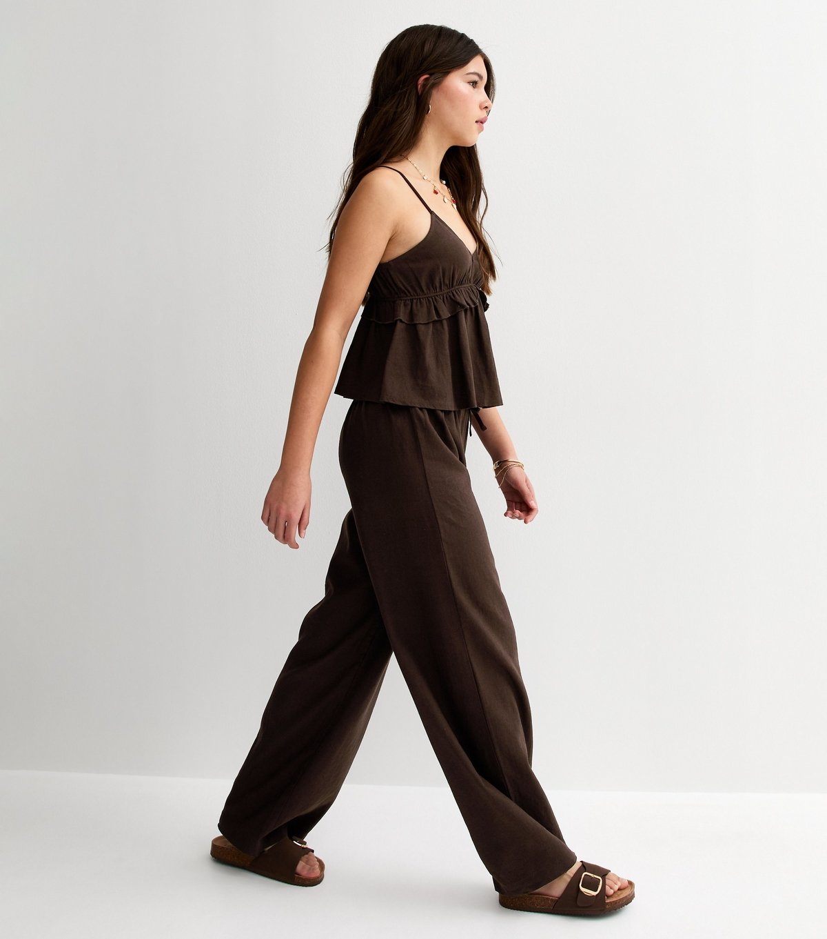 New Look Girls' Dark Brown Linen Blend Ruffled Babydoll Cami Top New Look - 3