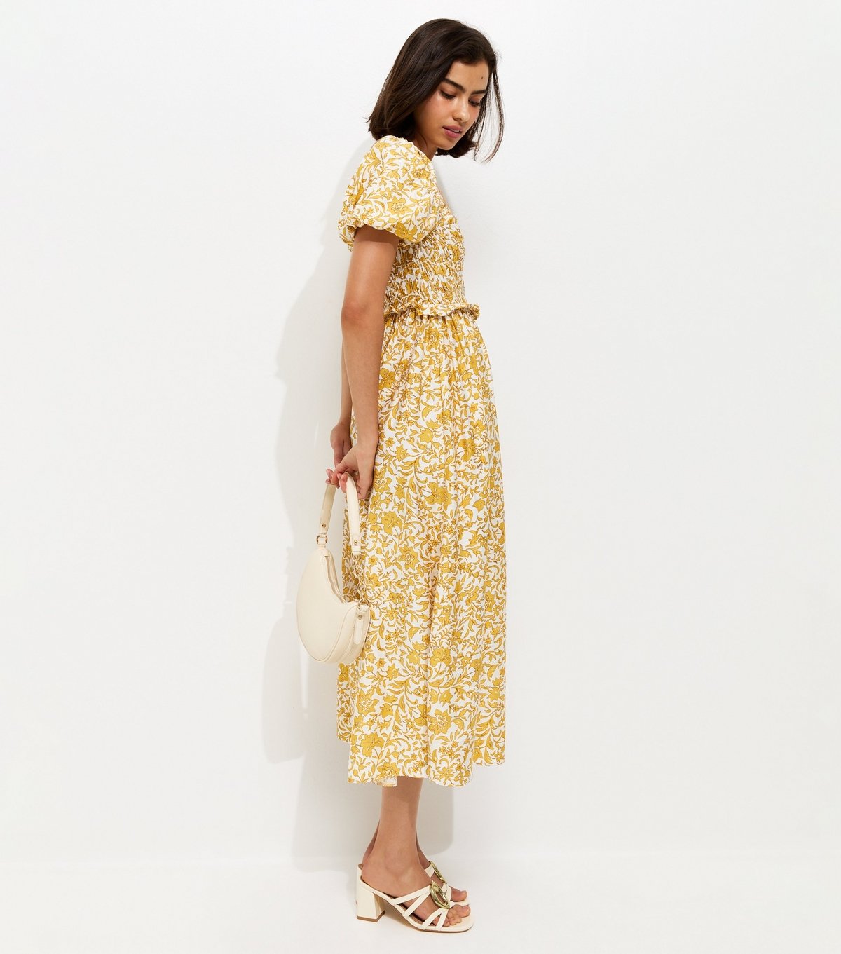 New Look Women's Yellow Floral Shirred Midi Dress New Look - 3