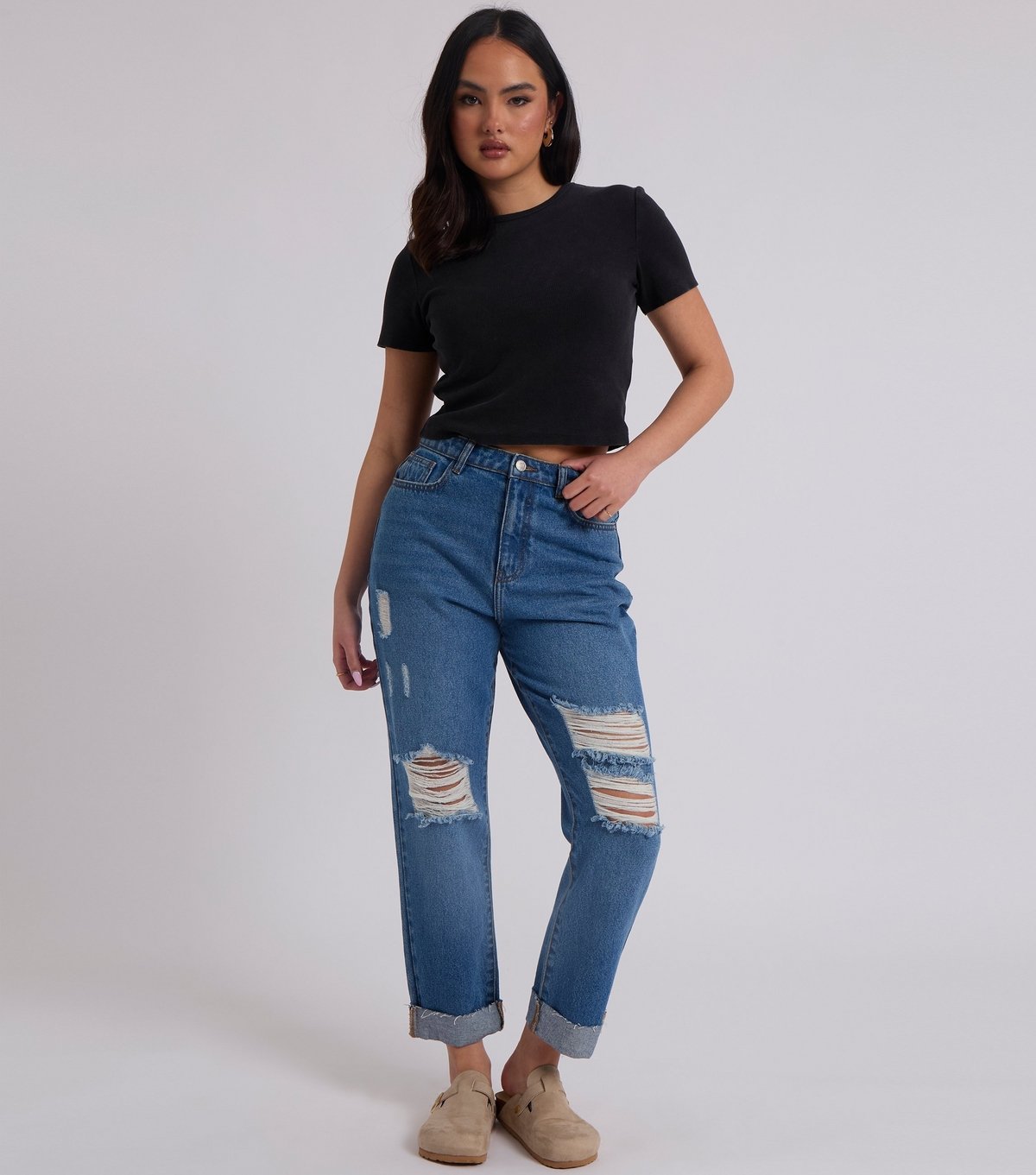 Urban Bliss Women's Blue Ripped Mom Jeans Urban Bliss New Look - 3