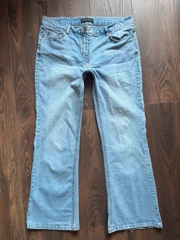 Dorothy Perkins Vintage Y2K low rise bootcut embroidered light wash jeans - UK 14 W32”