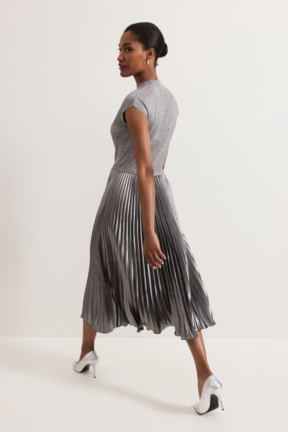 Phase Eight Phase Eight Women's Jayla Metallic Knit Dress in Metallic Silver - 4