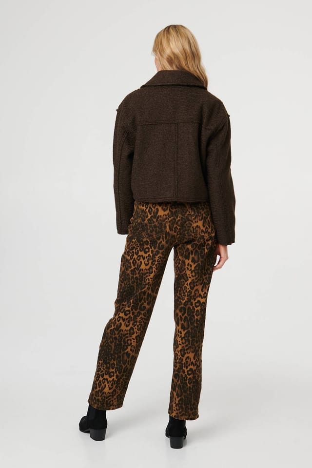 Izabel London Izabel London Women's Collared Pocket Front Cropped Jacket in Brown - 3