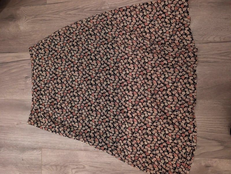 ASOS ASOS - floral midi skirt