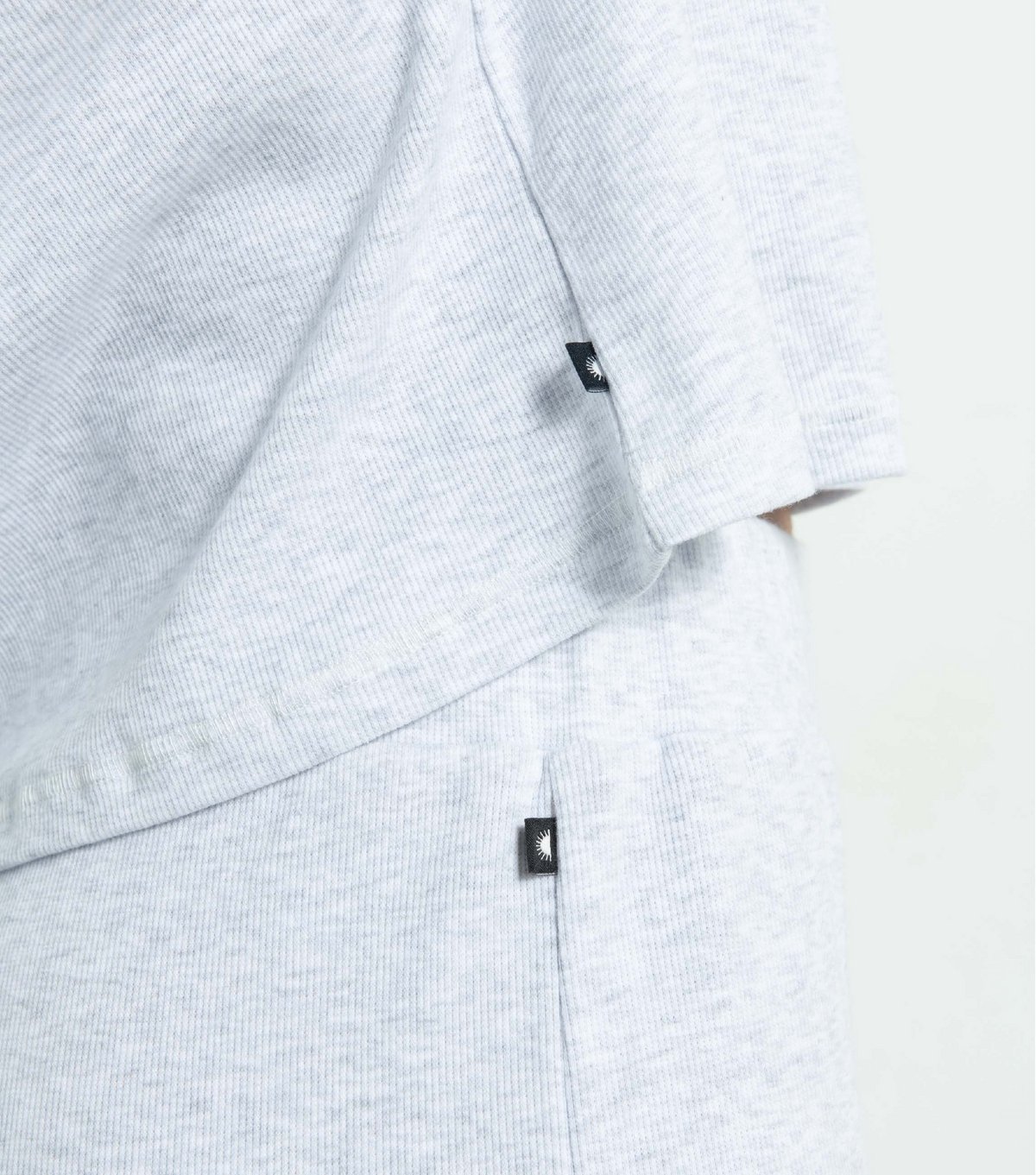 Rise Women's by Zara McDermott Light Grey Sleeveless Ribbed Vest Rise New Look - 4