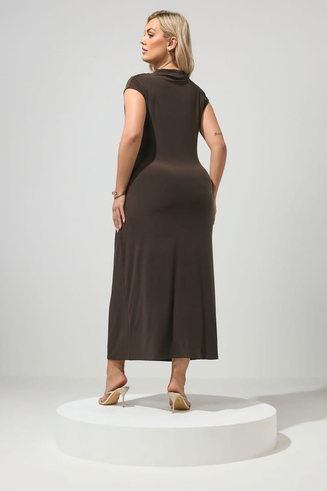 Yours Yours Women's Drape Maxi Dress in Chocolate - 3