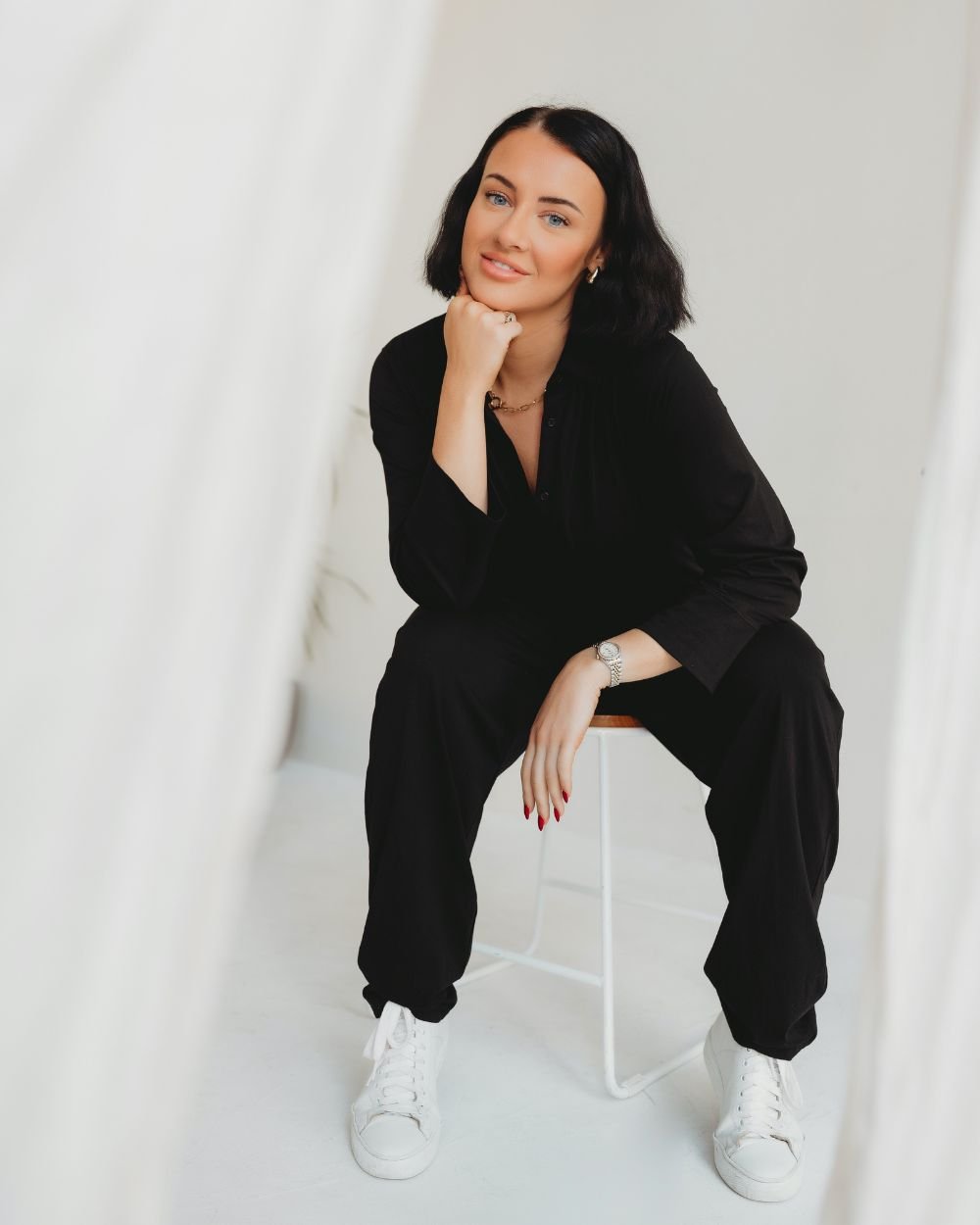 Turtledove London Turtledove London Women's Shana Black Collared Jumpsuit - 2