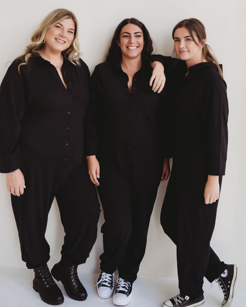 Turtledove London Turtledove London Women's Shana Black Collared Jumpsuit - 4