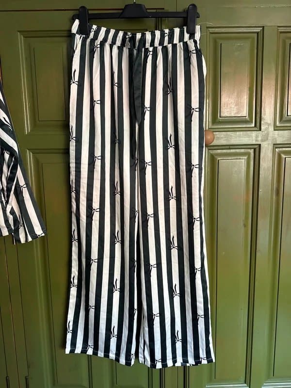 Nutmeg Nutmeg pyjamas size 10