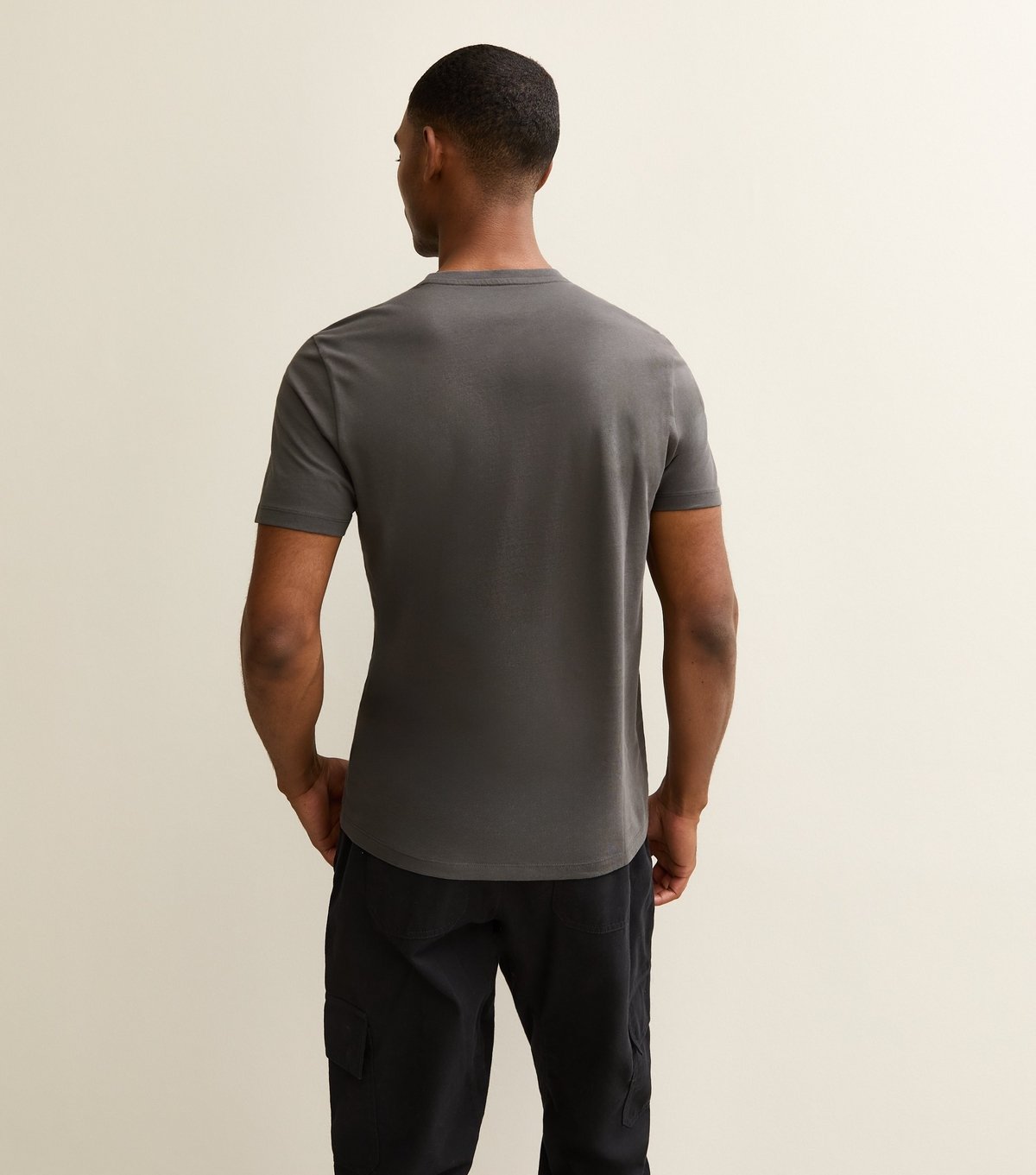 New Look Men's Dark Grey Regular Crew Neck Jersey T-Shirt New Look - 4