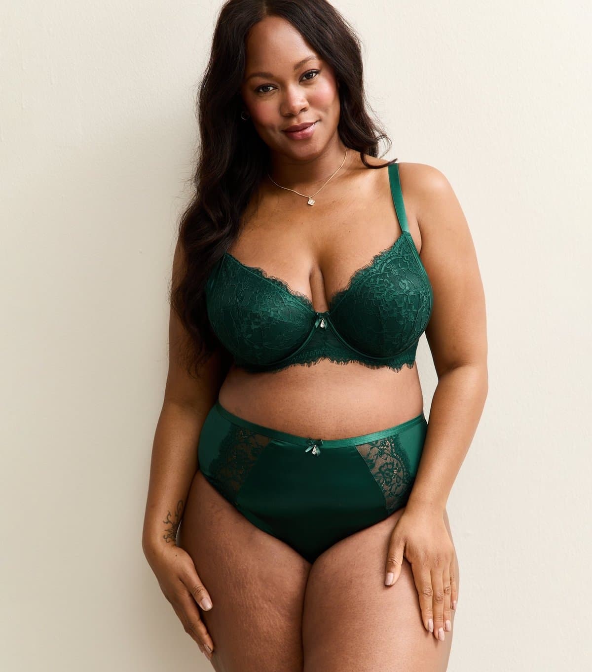 New Look Women's Plus Size Dark Green Floral Panelled Satin Brazilian Briefs Curves New Look