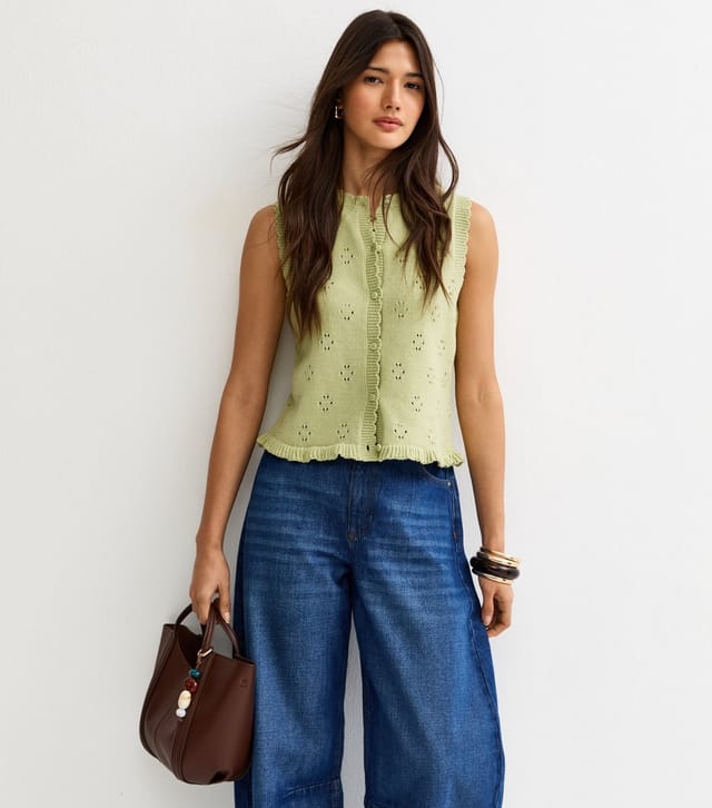 New Look Women's Light Green Cotton Rich Stitch Detail Scallop Trim Waistcoat New Look - 2