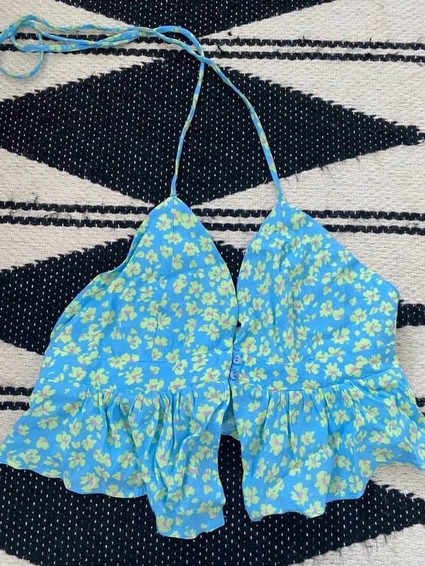 Bershka Bershka blue floral crop top strappy halter neck small