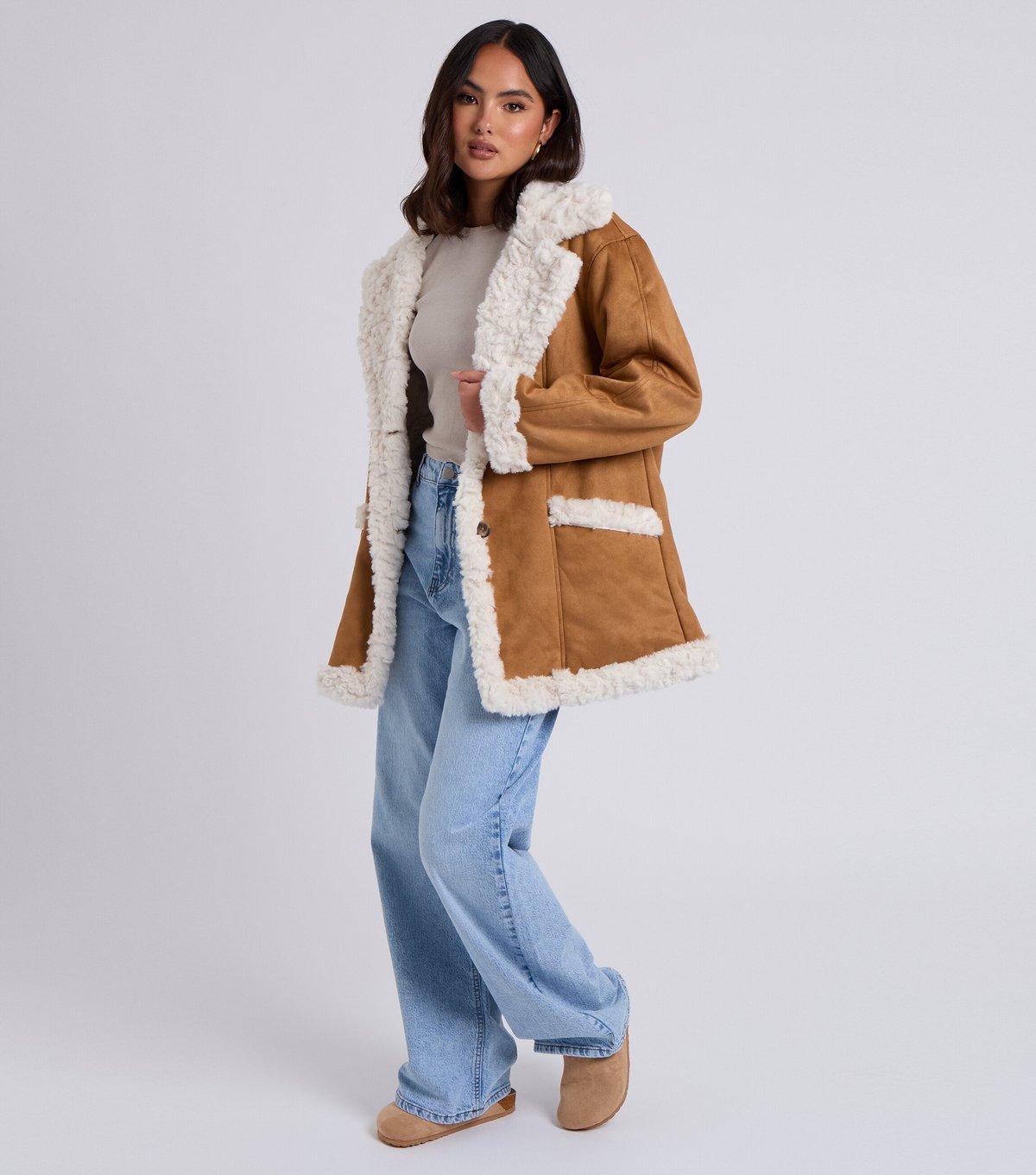 Urban Bliss Women's Tan Faux Fur Trimmed Faux Suede Jacket Urban Bliss New Look - 3