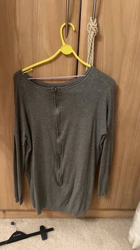 Jumper Grey thin knit jumper