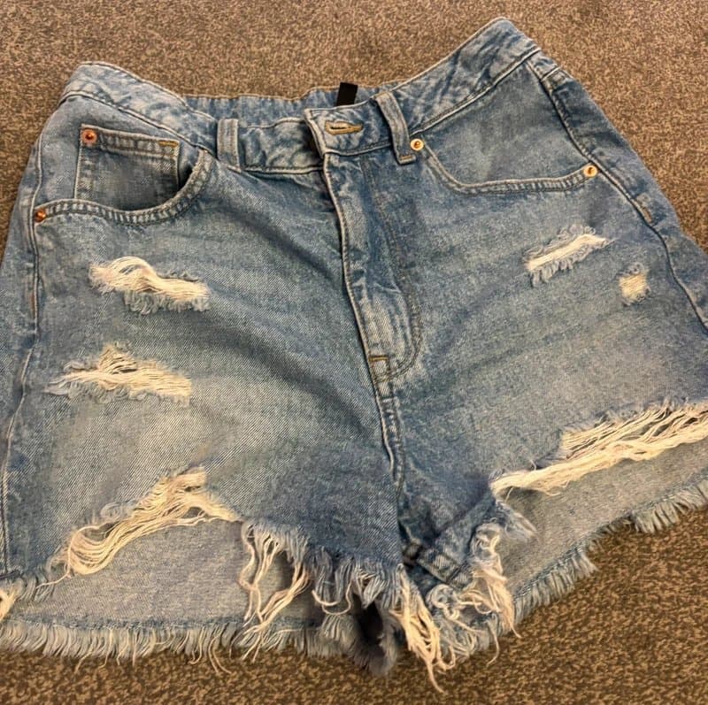 H&M H and m denim ripped festival party holiday shorts 8/36 same day post