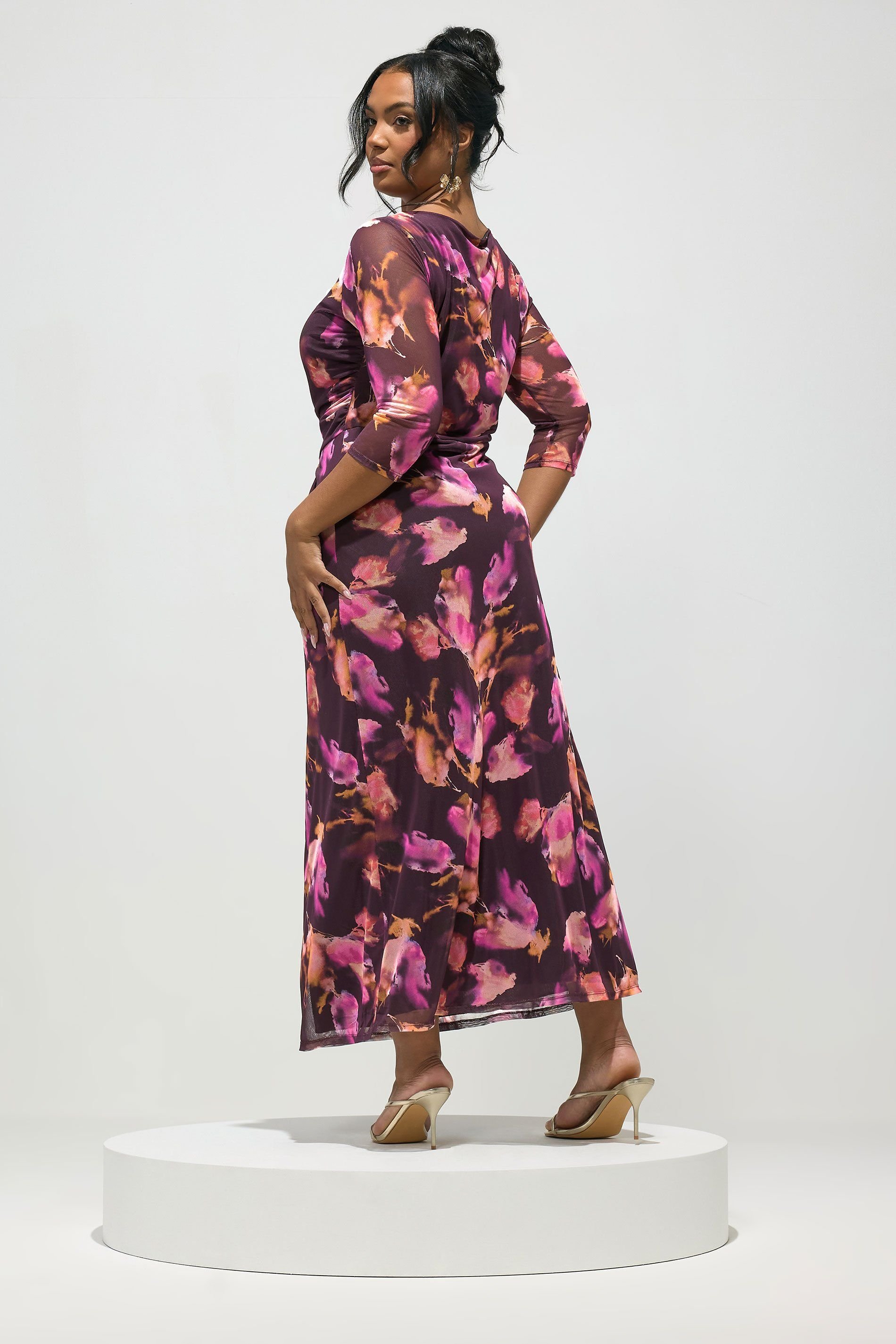 Yours Yours Women's Abstract Mesh Maxi Dress in Purple - 3