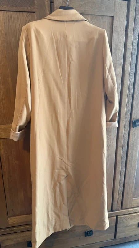 Never Fully Dressed Never Fully Dressed long blazer coat jacket spring cream size M