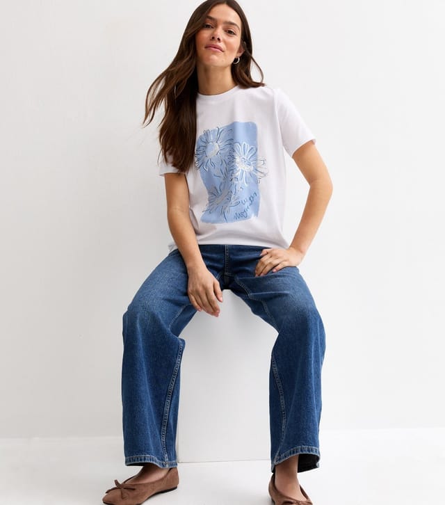 New Look Women's Petite White Foil Flower Relaxed Top New Look - 3