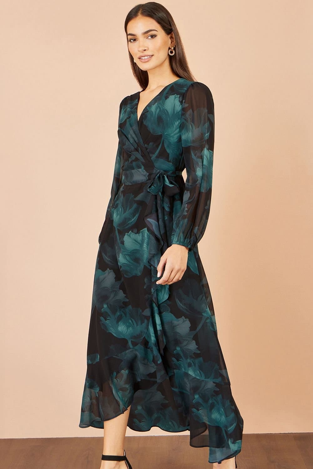 Yumi Yumi Women's Floral Dipped Hem Wrap Midi Dress in Black