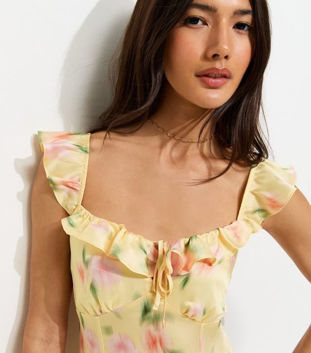 New Look Women's Yellow Floral Print Ruffle Trim Satin Midi Dress New Look - 2