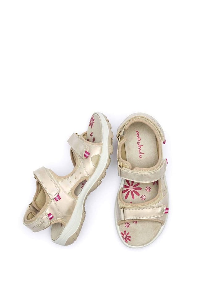 Moshulu Moshulu Women's 'Aire' Adventure Sandals in Metallic Gold - 2
