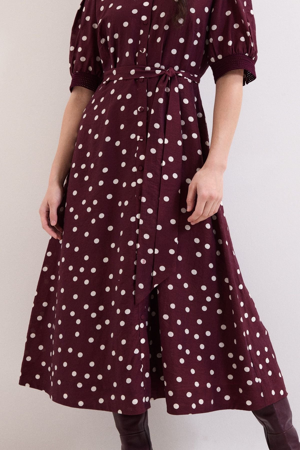 Phase Eight Phase Eight Women's Delphine Printed Puff Sleeve Midi Dress in Wine - 4