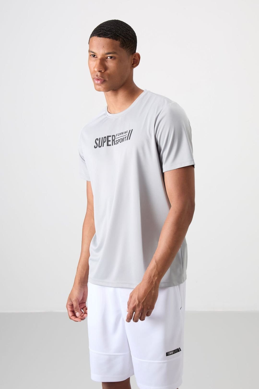Tommy Life Tommy Life Men's Printed Crew Neck Short-Sleeve T-Shirt in Light Grey - 4