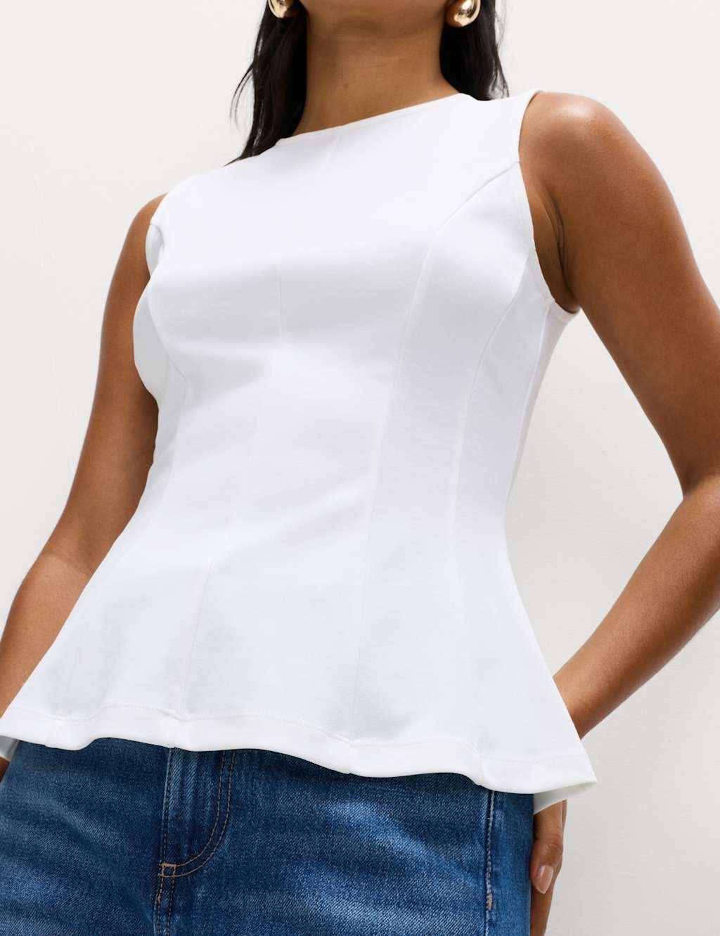 Marks & Spencer M&S Fitted Sleeveless Peplum Top Soft White - 3