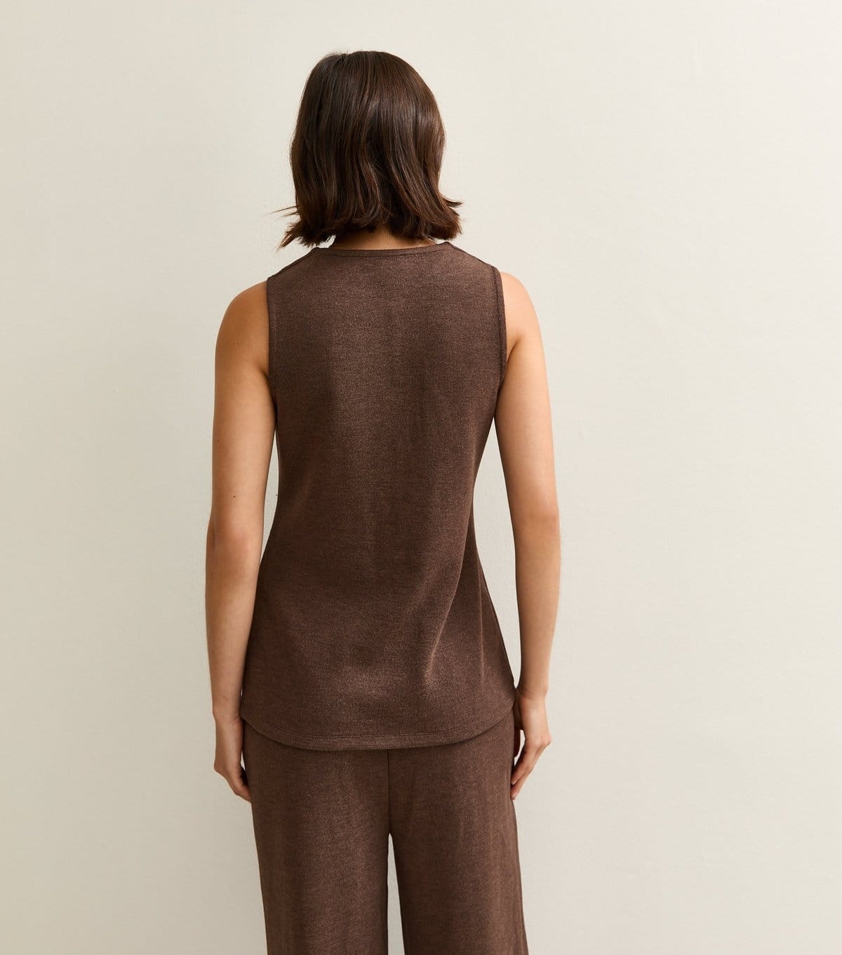 New Look Women's Dark Brown Soft Touch Compact Knit Split Front Waistcoat New Look - 4