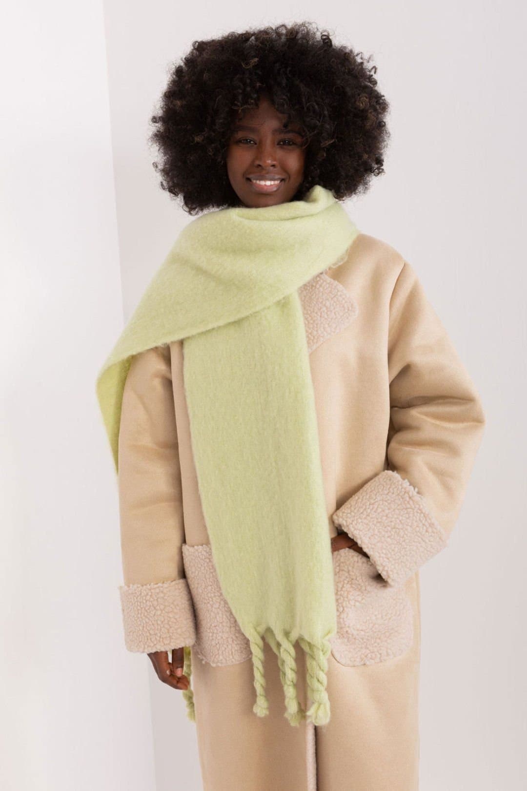 Love Lace Love Lace Green Polyester Scarf for Winter