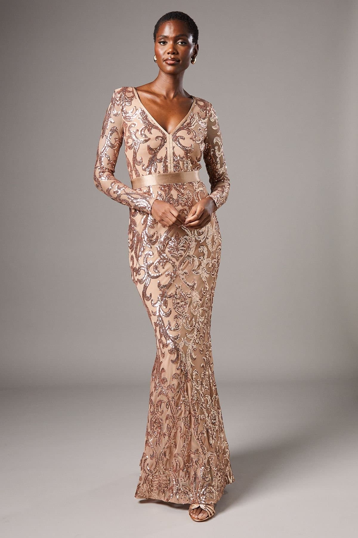Coast Coast Women's Long Sleeve Sequin Maxi Dress in Champagne