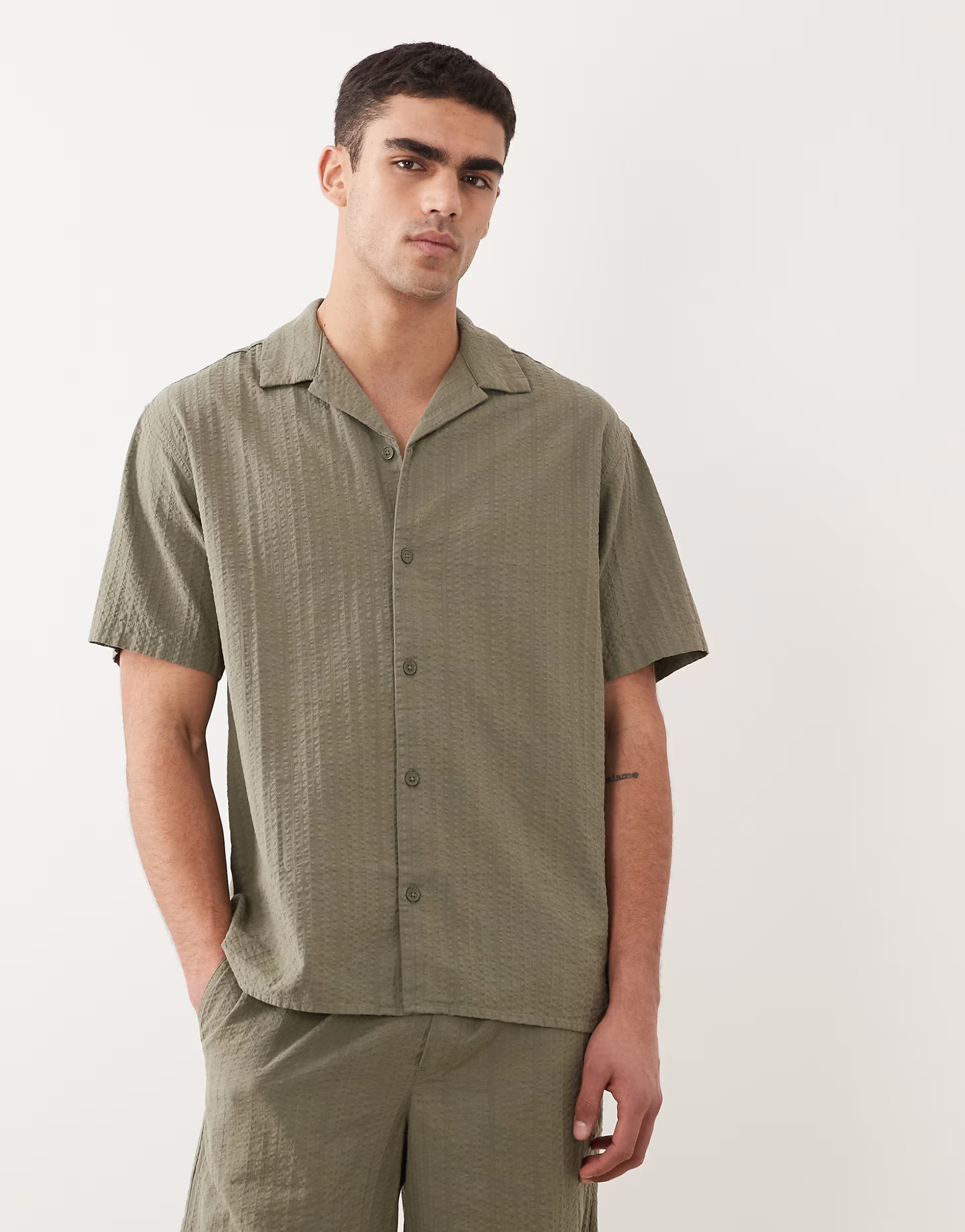 ASOS Jack & Jones co-ord textured shirt with short sleeves in khaki - 1