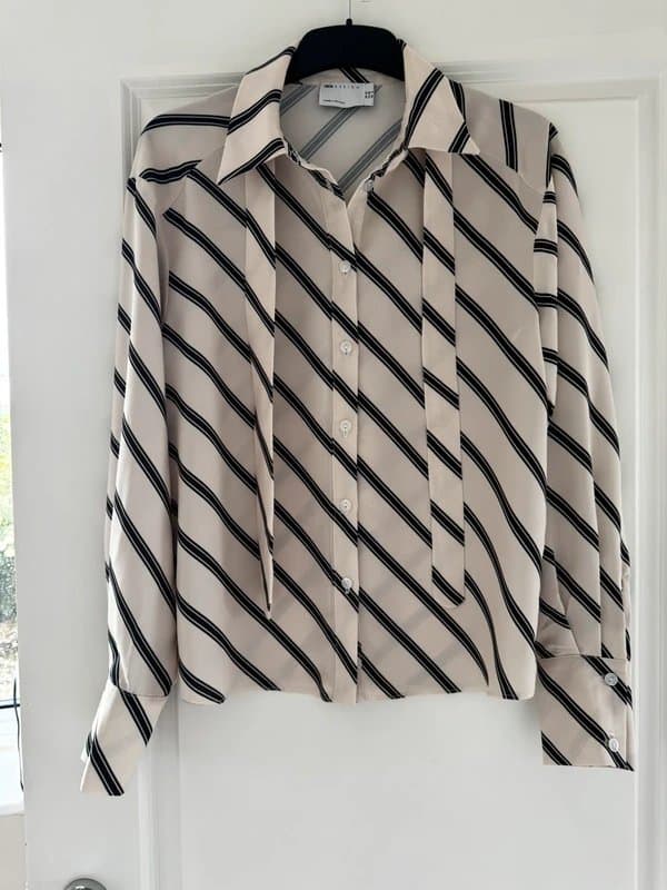 ASOS Design ASOS Design chiffon shirt with tie