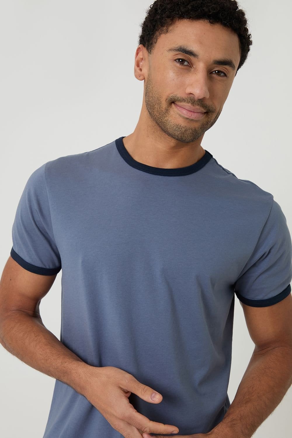 Threadbare Threadbare Men's Contrast Binding Short Lounge Set in Blue - 4