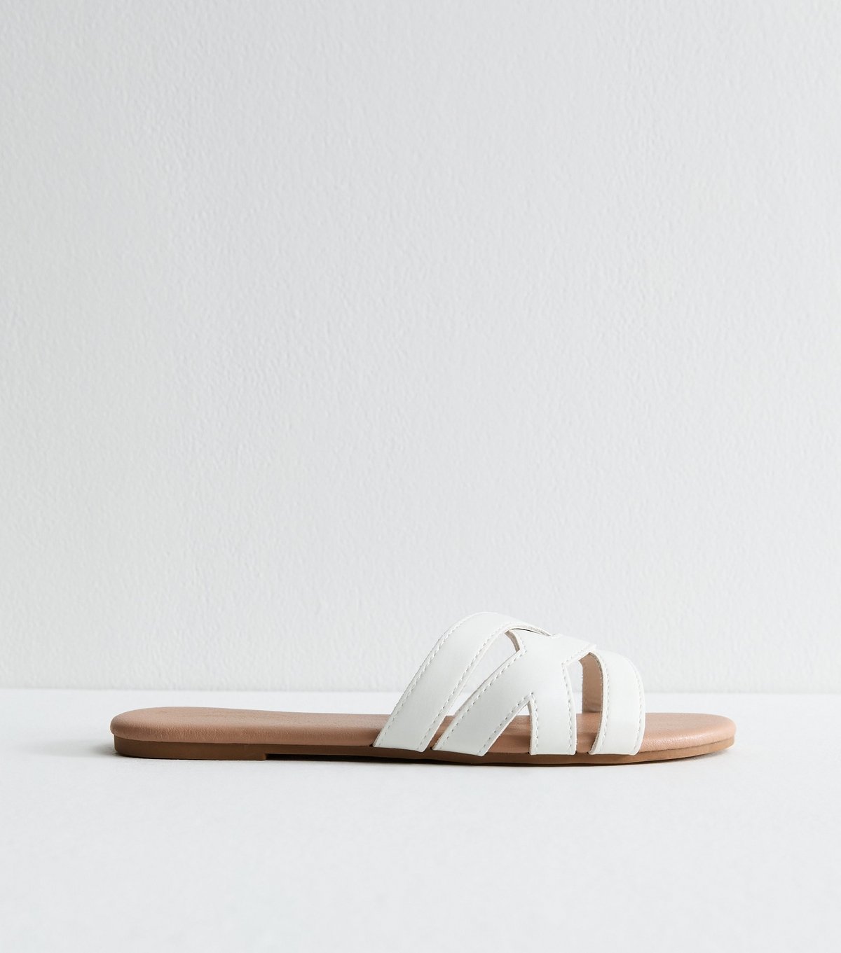 New Look Women's White Faux Leather Cut Out Interwoven Strap Sandals Vegan New Look - 3