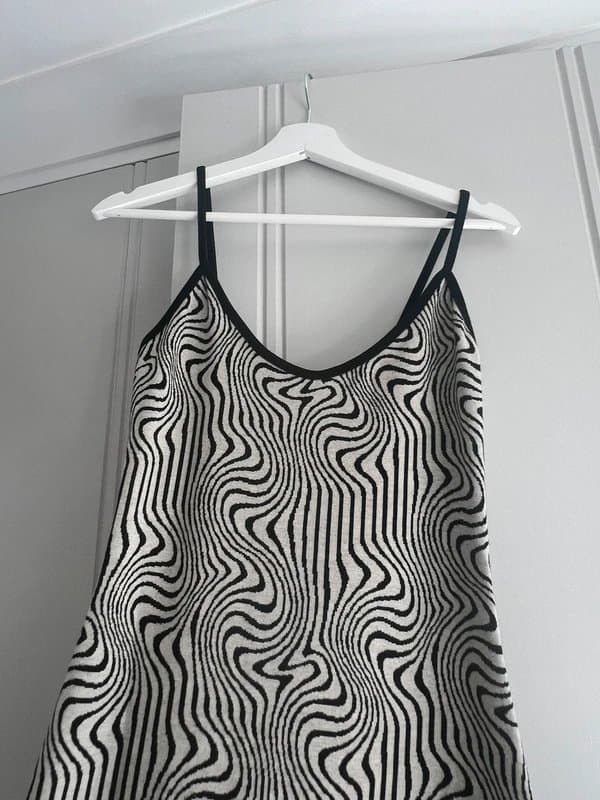 Bershka Bershka black and white patterned midi dress
