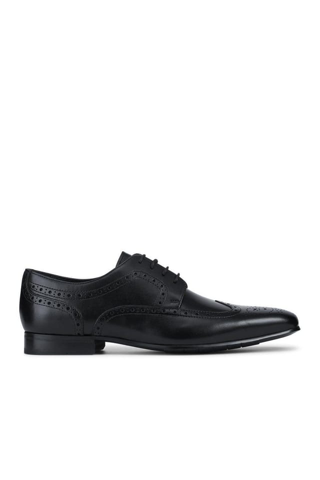 Jones Bootmaker Jones Bootmaker Men's Maxim Smart Leather Brogues in Black - 2