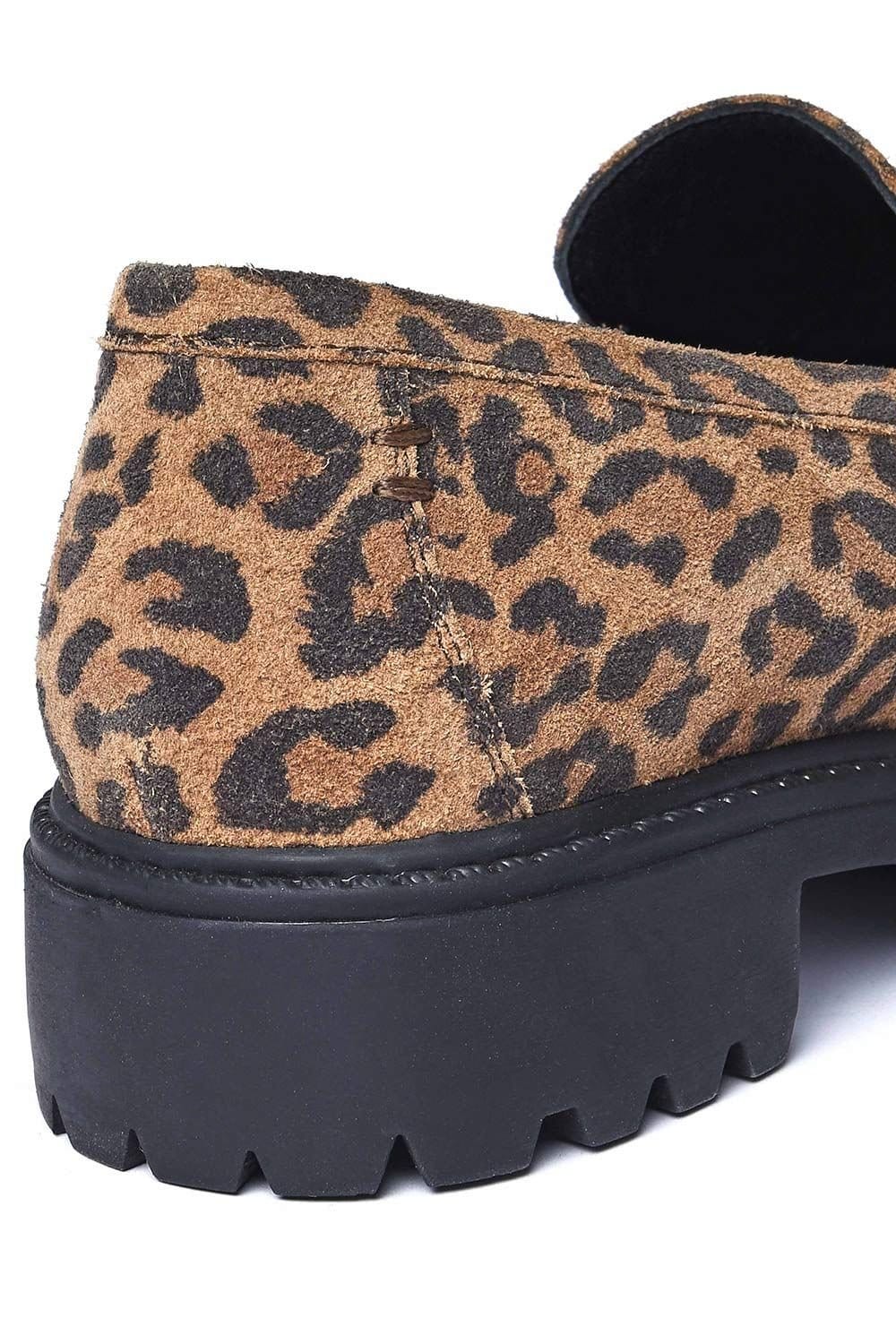 Moshulu Moshulu Women's 'Bloomer' Chunky Dual Fit Loafer - 4