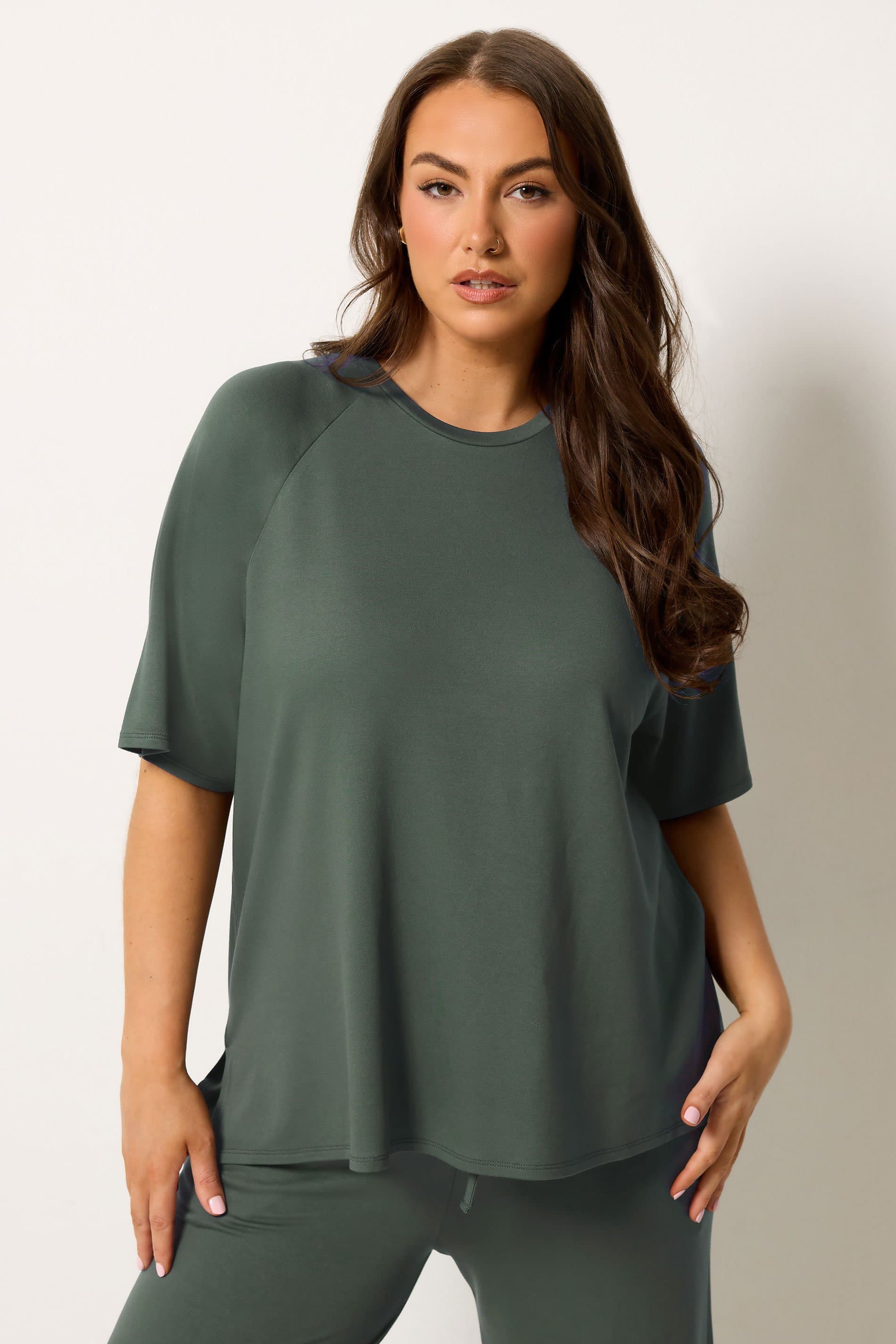 Yours Plus Size Sage Green Soft Touch Tshirt