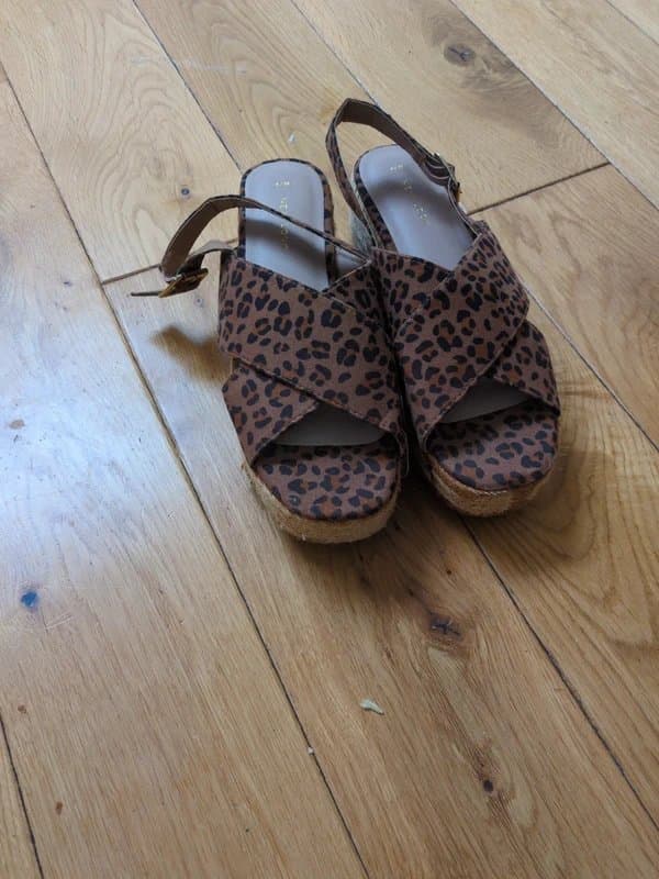 New Look Leopard print flatform sandals