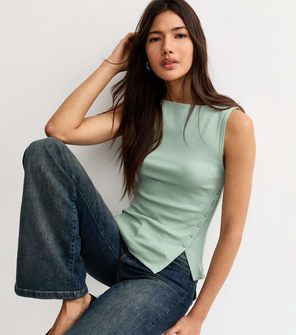 New Look Women's Light Green Asymmetric Hem Button Side Vest Top New Look