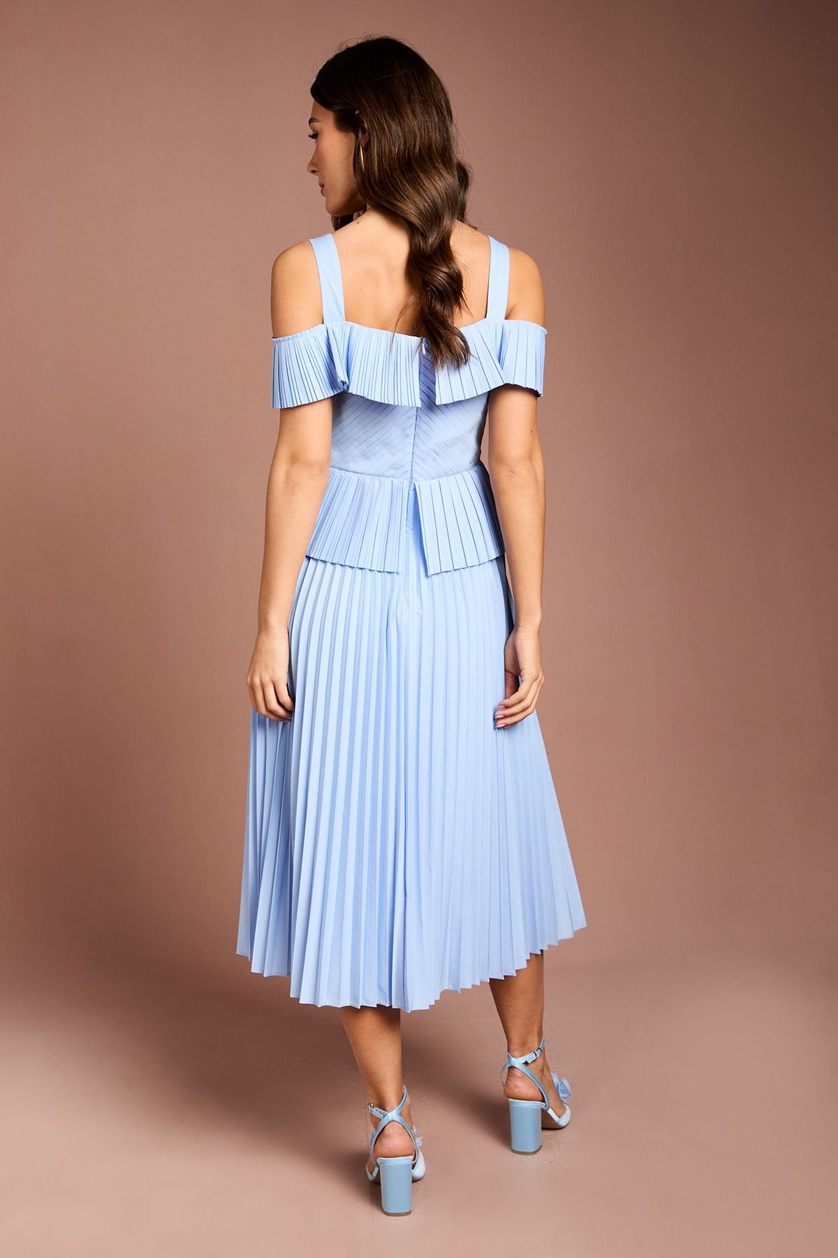 Coast Coast Women's Pleated Strappy Midi Dress in Light Blue - 3