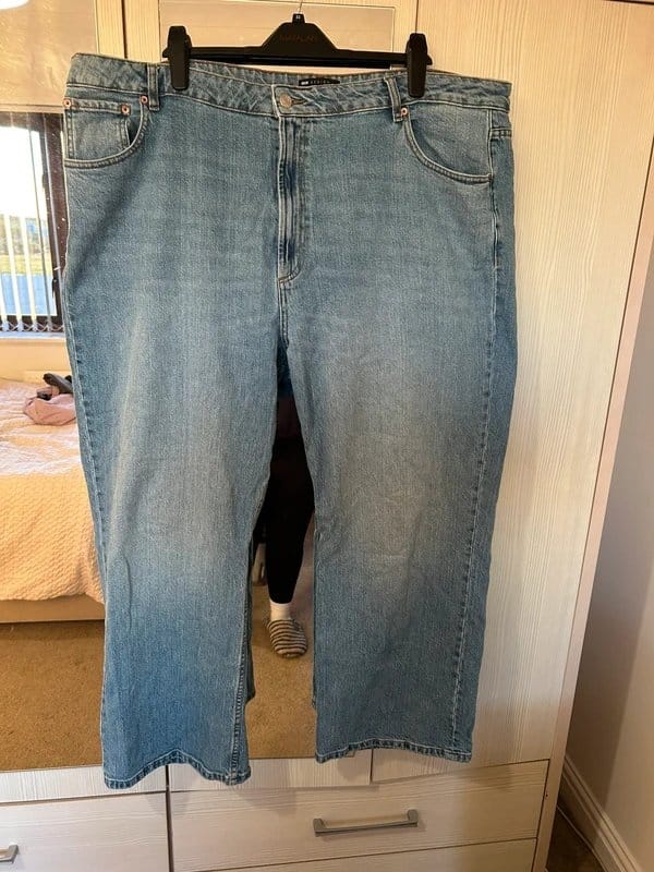 ASOS Design Light Blue Baggy Straight Leg Jeans