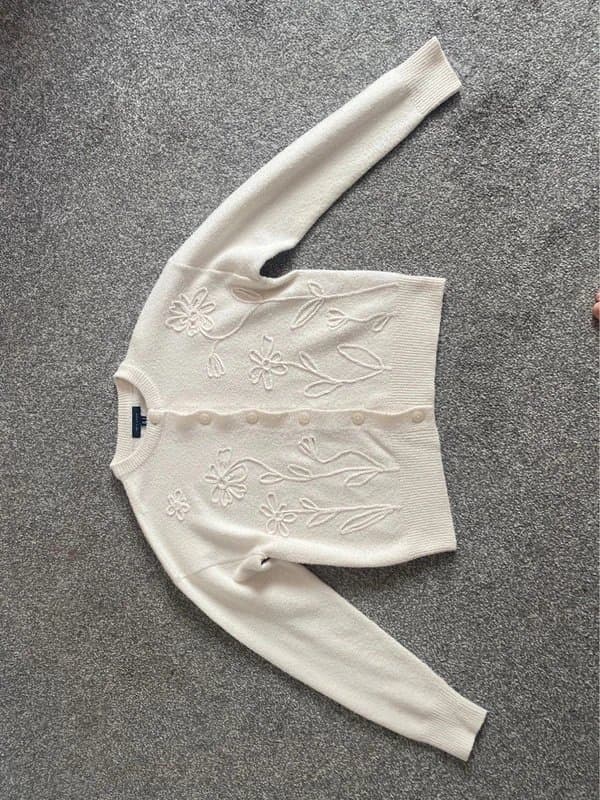 New Look New Look Cream 3D Floral Knitted Cardigan Size Small