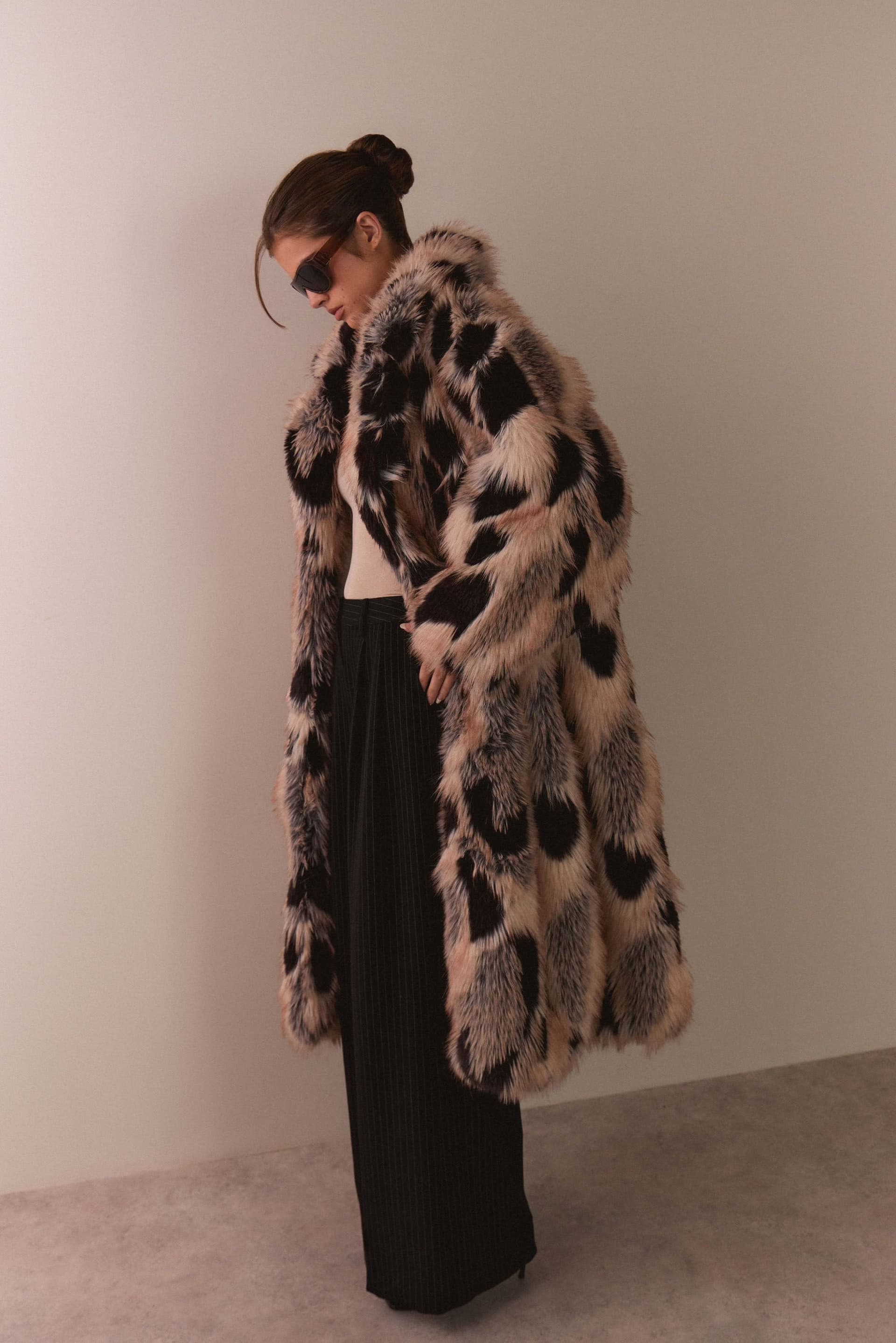 Warehouse Warehouse Women's Premium Plush Patchwork Faux Fur Oversized Coat