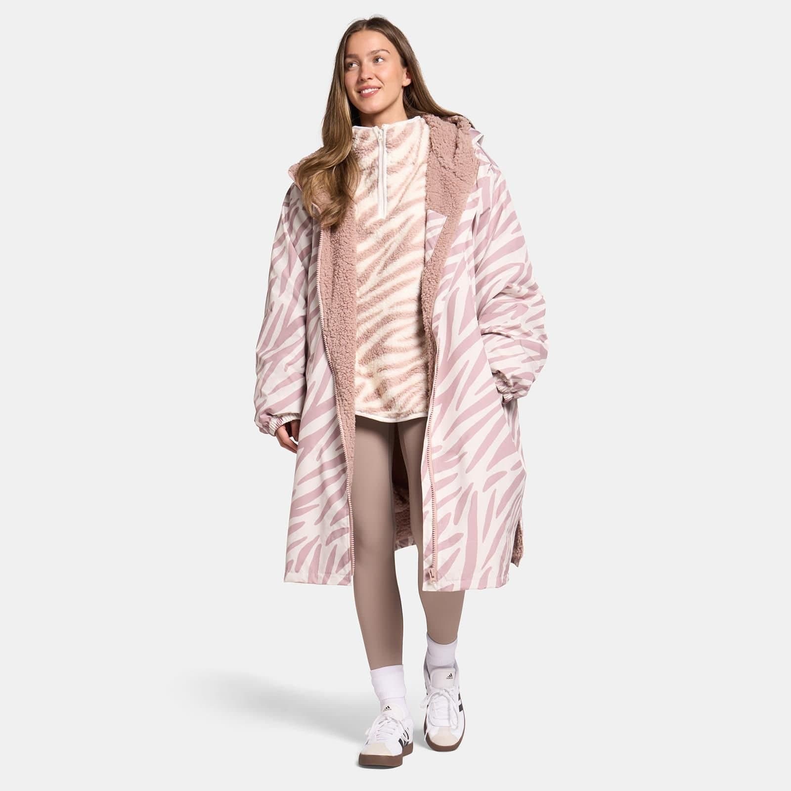 OHS OHS Women's 2 Piece Zebra Print Changing Robe & Half-Zip Teddy Fleece Co-Ord Set in Pink