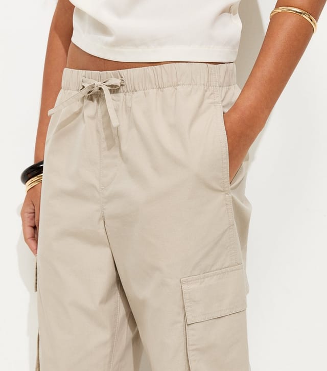 New Look Women's Stone Barrel Leg Utility Cargo Trousers New Look - 2